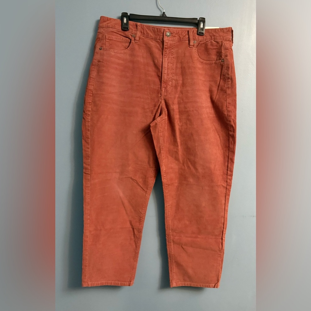 Women's Straight Leg Rust Jeans